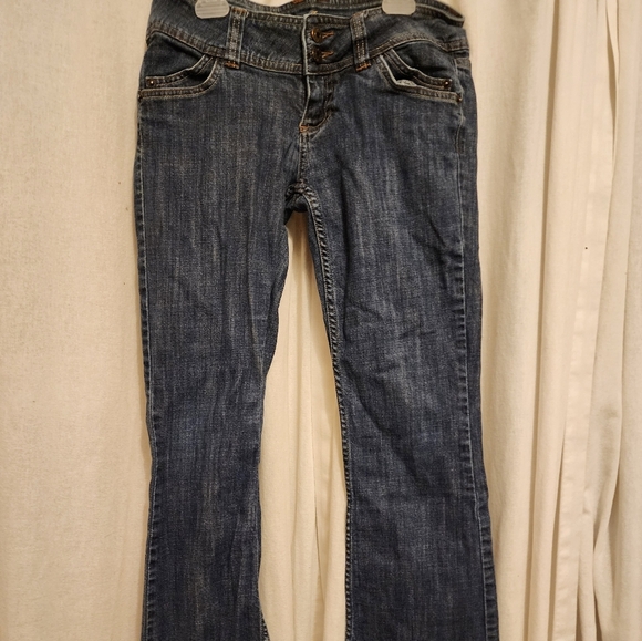 Guess Riviera bootcut jeans, size 28, medium wash, great condition! - Picture 1 of 6